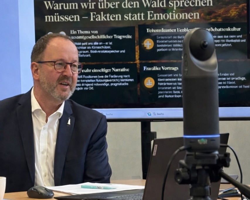  J�rg D�ning-Gast